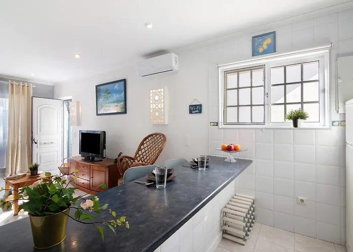 Lemons * Καρβοέιρο